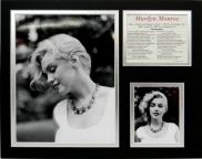 Marilyn Monroe - Necklace B/W Matted Photos