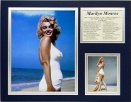 Marilyn Monroe - Beach Matted Photos