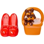 Wizard of Oz- Ruby Slippers & Toto Ceramic Salt & Pepper Shaker Set