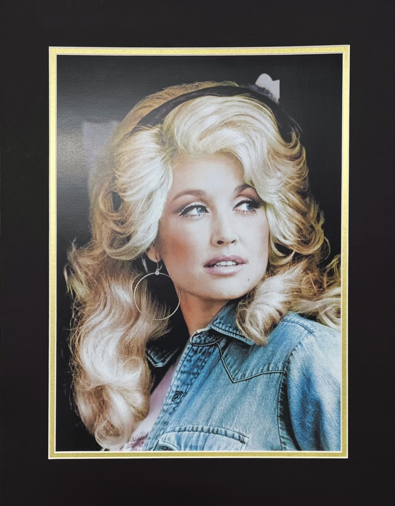 Dolly Parton Color 1 Up - 16 x 20 Matted Photo