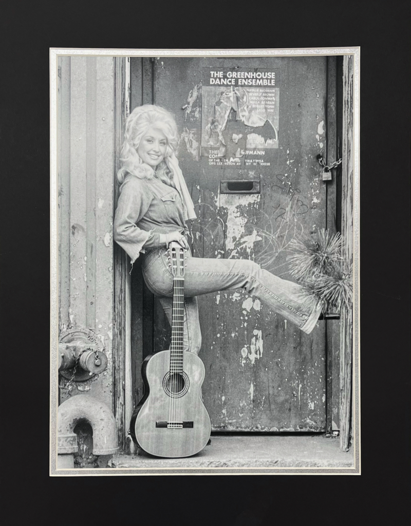Dolly Parton - Black and White 1 Up - Matted Photo